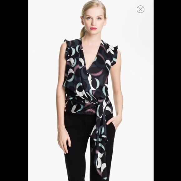 Diane Von Furstenberg 'Balisi' Silk Blouse Sz 2 - Picture 1 of 16